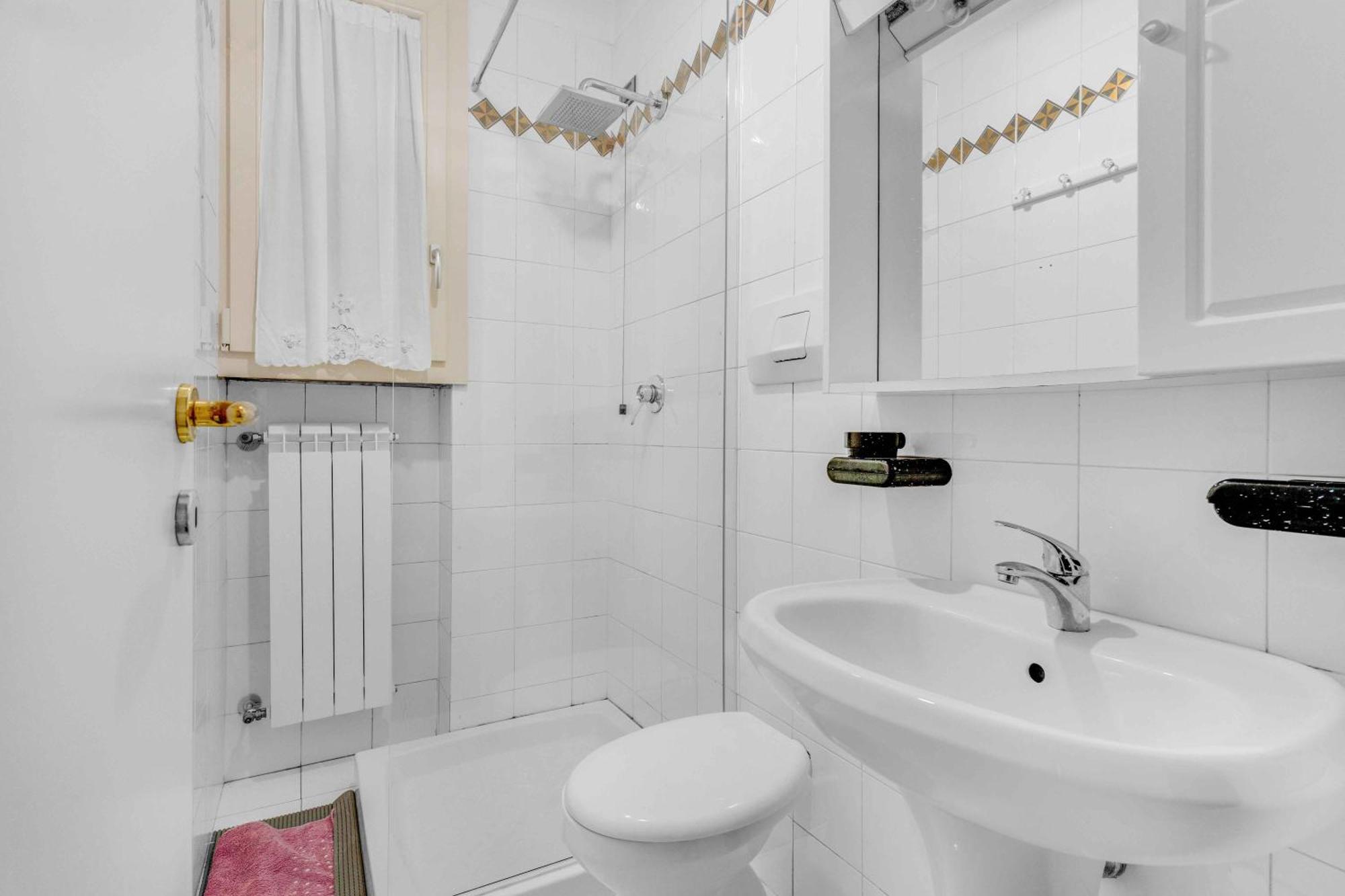 Ampia Dimora A Salo Con Parcheggio E Giardino Apartment Екстериор снимка