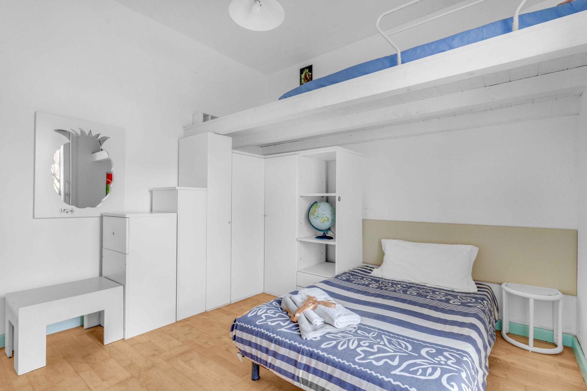 Ampia Dimora A Salo Con Parcheggio E Giardino Apartment Екстериор снимка